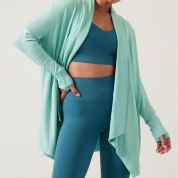 Athleta Sweaters - ATHLETA Plus Cozy Soft Pranayama Wrap Reef Green Heather Cardigan XXS